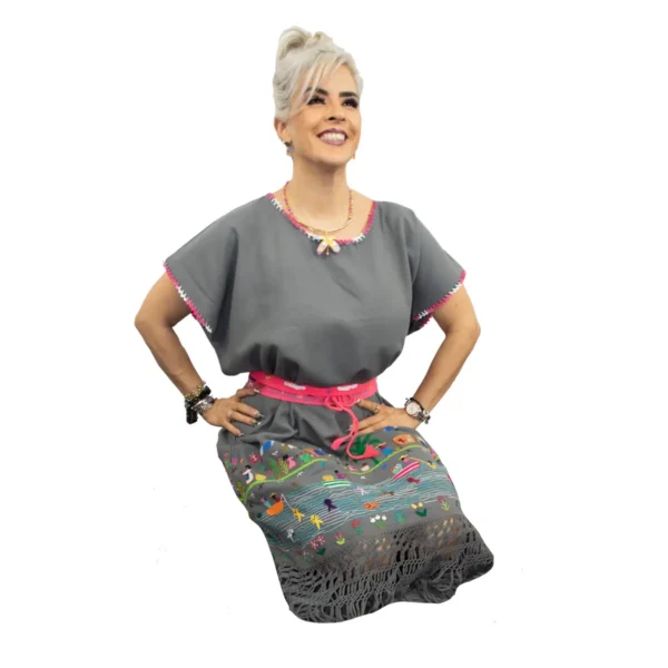 Bordados y Deshilados Tradicionales KARITHINA Vestido Gris - Image 3